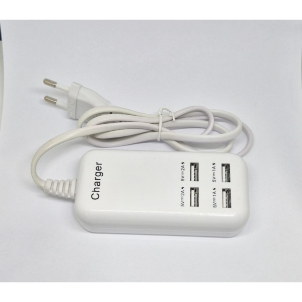 Carregador de Tomada com 4 Saídas USB 0,80cm DIR-021302