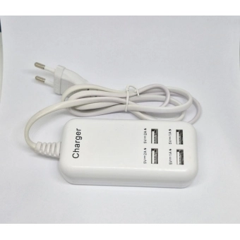 Carregador de Tomada com 4 Saídas USB 0,80cm DIR-021302